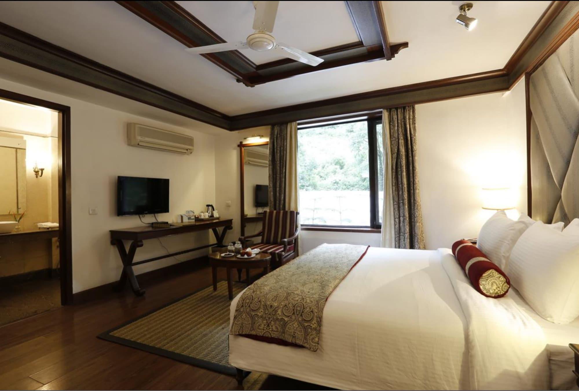 The Naini Retreat, Nainital By Leisure Hotels Экстерьер фото
